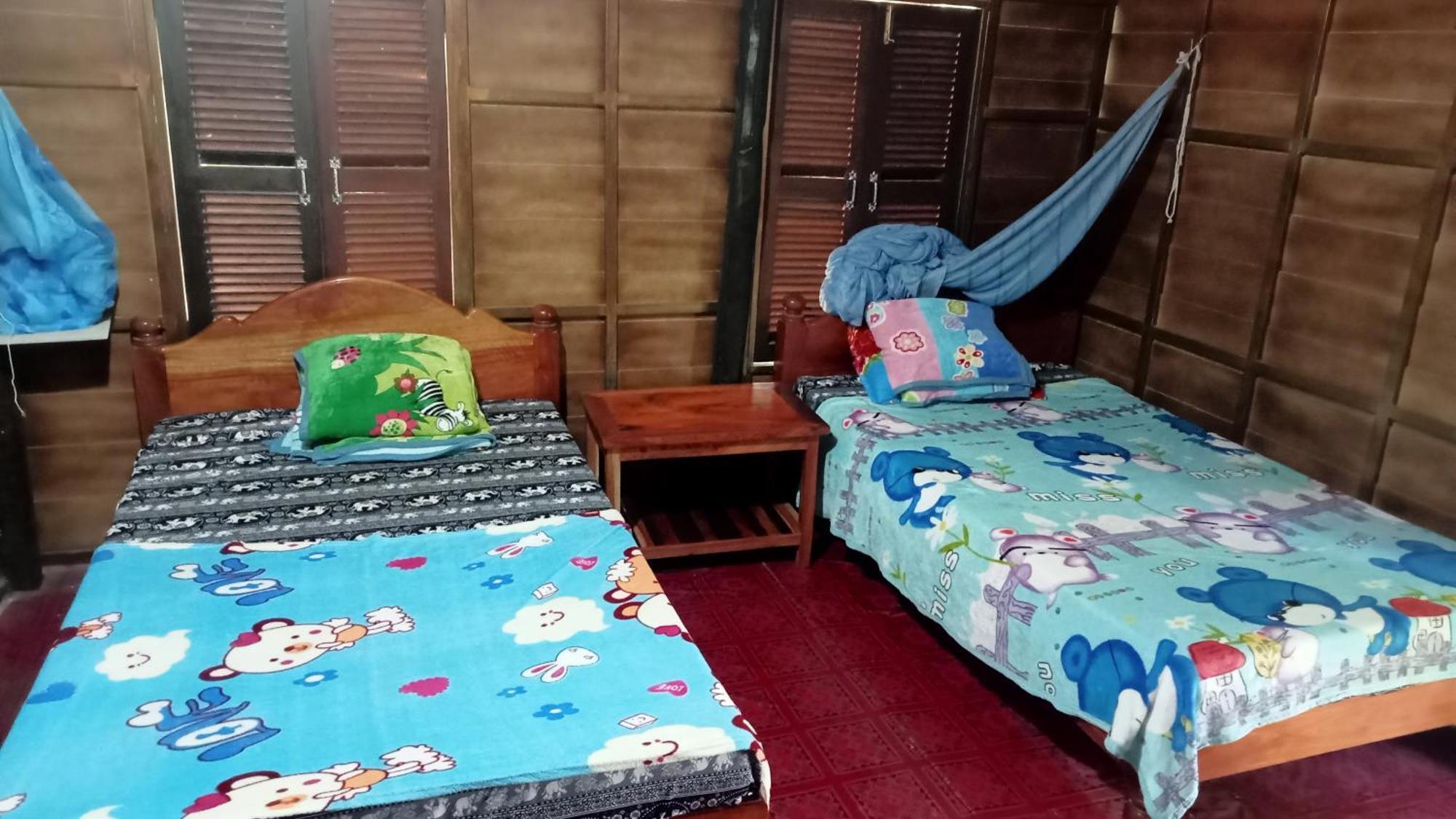 Kakrona Pouk Homestay سيام ريب الغرفة الصورة